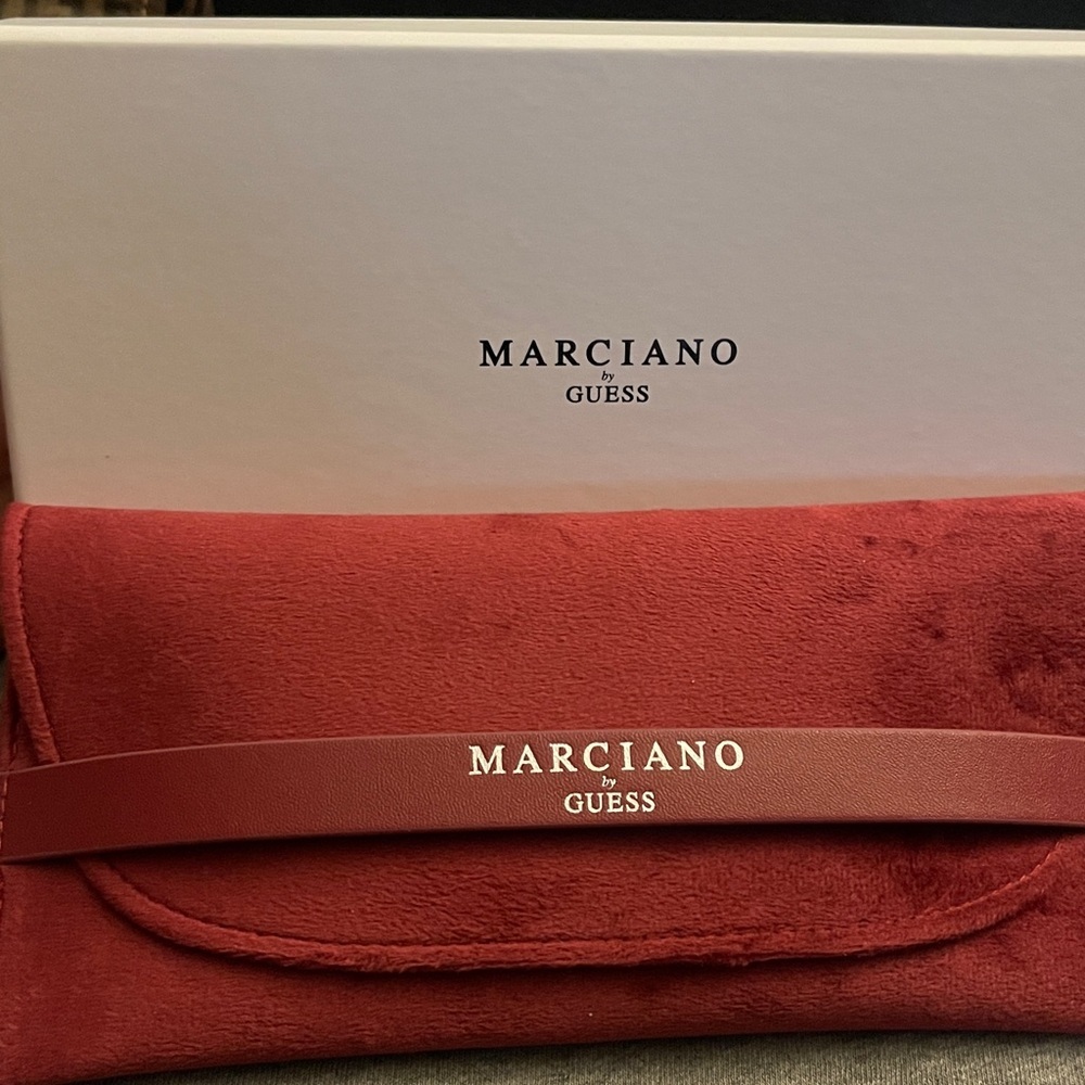 Marciano/Guess GM50001 059 Beige Plastic CatEye Eyeglasses Frame 56-16-145 NEW - Picture 5 of 13